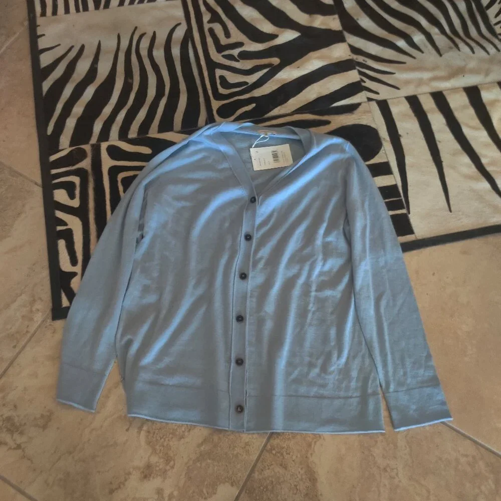 Lafayette 148 cashmere sweater size XL (roomy) $898.00 - Picture 1 of 3